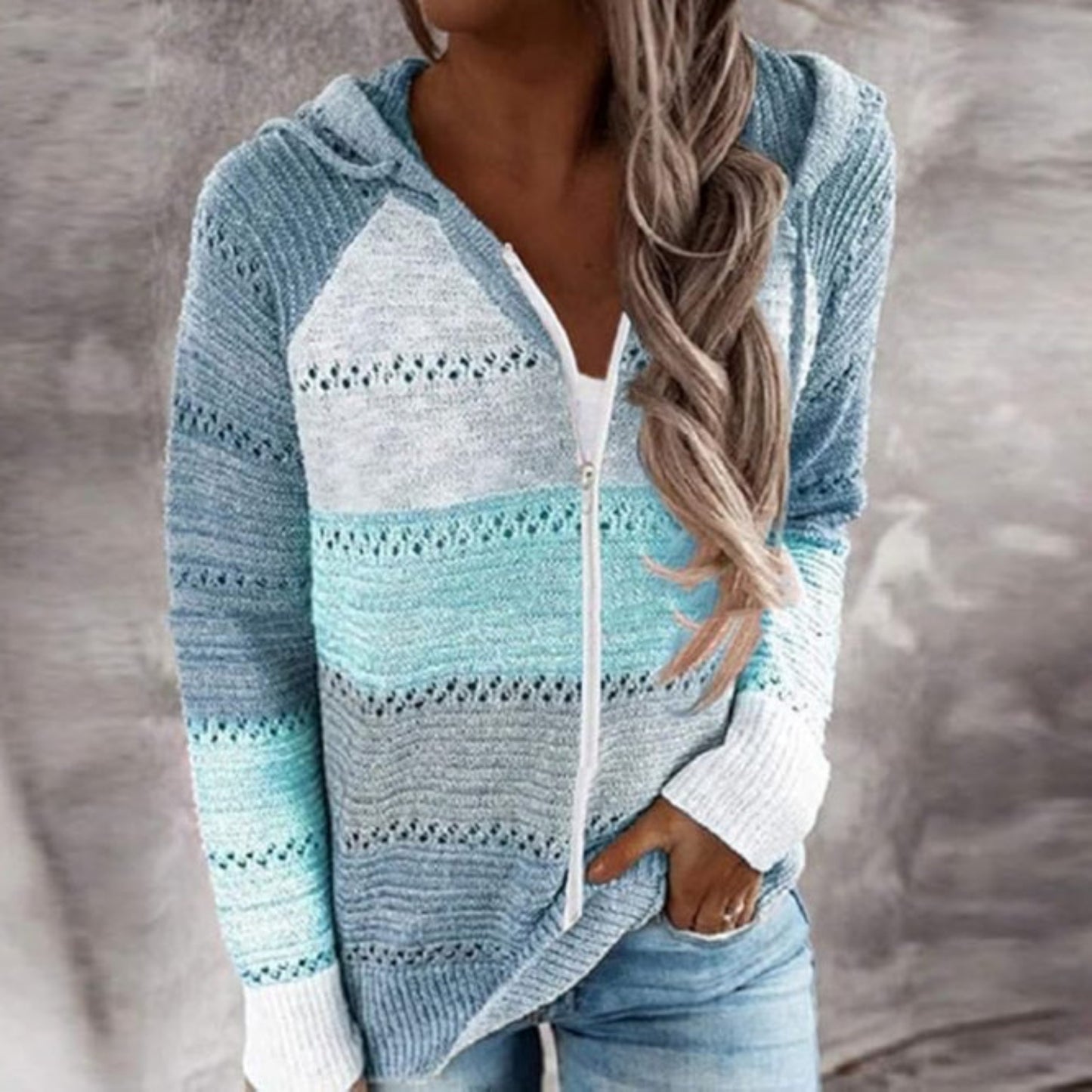 Camisola mulher com capuz tecido de malha